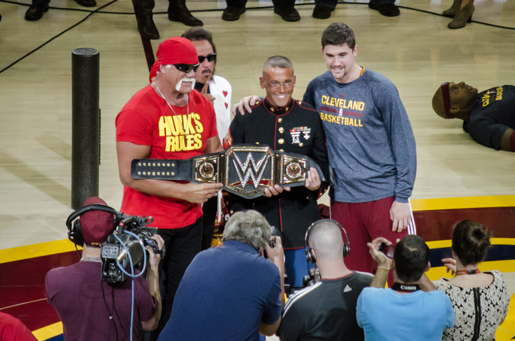 cavs_spurs_0002_2014.jpg