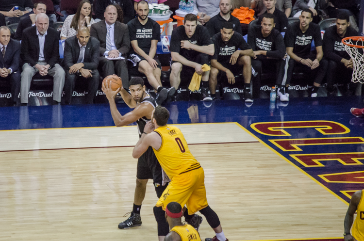 cavs_spurs_0009_2014.jpg